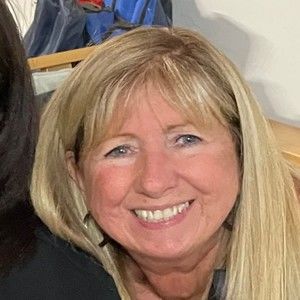Meet your Posher, Linda
